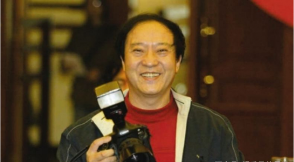 &OpenCurlyDoubleQuote;瞎折騰&rdquo;牛群：拋下馮鞏當縣官，卸任後，做夢都想跟馮鞏合作