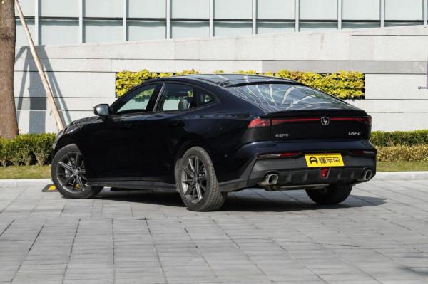 新車 &vert; 年輕人運動家轎！長安UNI-V開啟預訂，先享預訂價13&period;49萬元