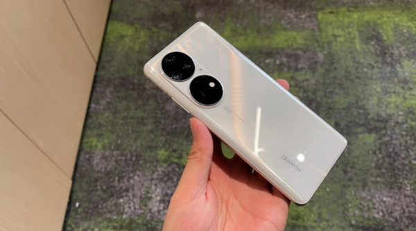 華為P60來了！華為P60新爆料：搭載4nm驍龍898，外觀依舊靚麗多彩