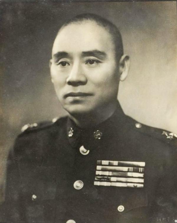 國民黨軍隊的軍餉情況:軍長,師長,團長分別能領多少大洋? 國民黨軍隊的軍餉情況:軍長,師長,團長分別能領多少大洋?