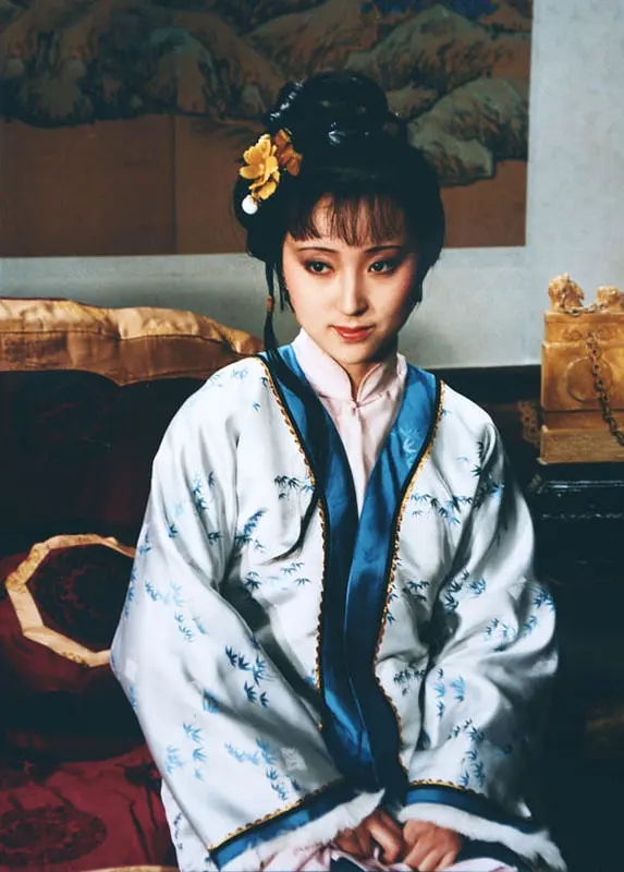 紅樓物語 | 黛玉的珍珠簪有多高階?後宮美人的愛物,清朝的流行款 紅樓物語 | 黛玉的珍珠簪有多高階?後宮美人的愛物,清朝的流行款