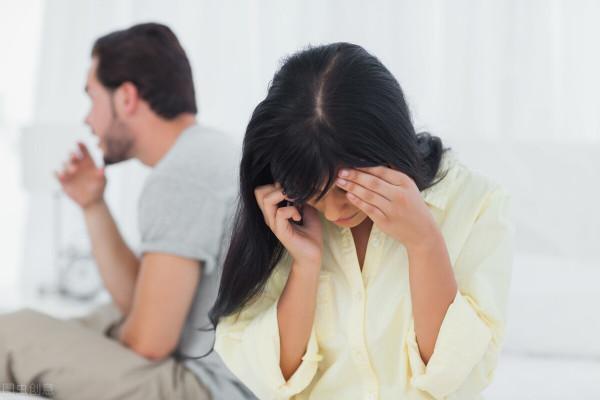 母親和白會計的正面交鋒