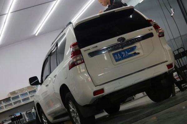 怪獸修車:整備17萬公里豐田普拉多LC150,精心施工,再現完美 怪獸修車:整備17萬公里豐田普拉多LC150,精心施工,再現完美