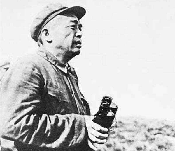 1974年彭德懷逝世，4年後侄女去看望黃克誠：這是伯伯給你的遺物