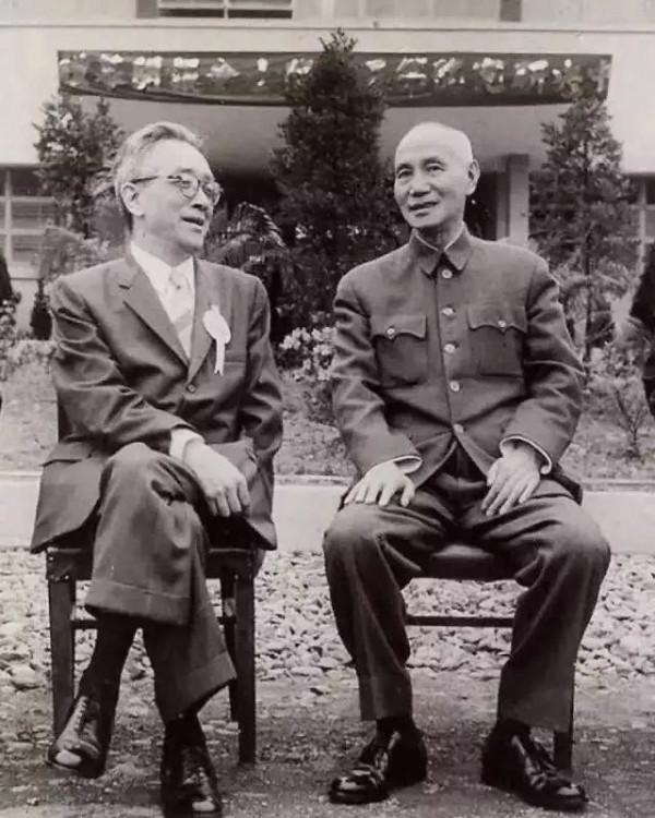 胡適曾說毛主席考不上北大,知情人直言:事實恰恰相反 胡適曾說毛主席考不上北大,知情人直言:事實恰恰相反