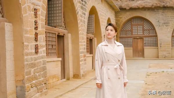 央視主持女神張蕾