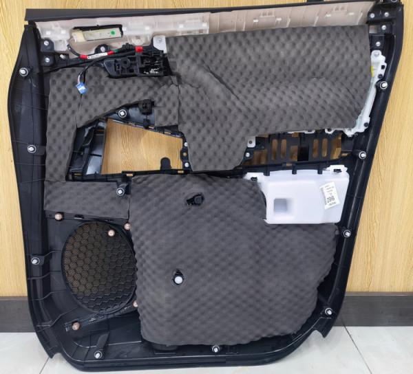 尋找安靜 鄭州環亞雷克薩斯LM3500H汽車隔音改裝大白鯊