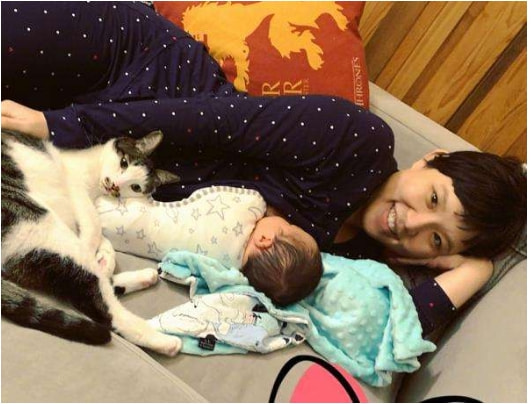 孝順的謝依霖：28歲嫁經紀人，30歲生二胎，成名後為父母買房