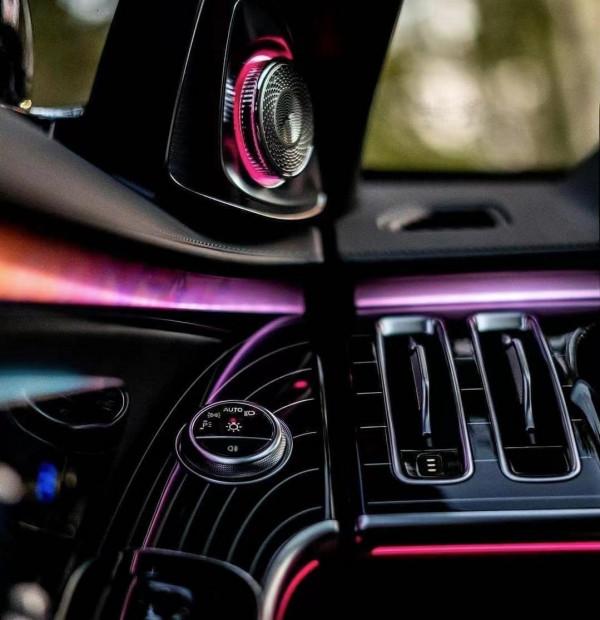 你更喜歡哪款？21款賓士S級/邁巴赫S480桃木內飾改裝，豪華更極致