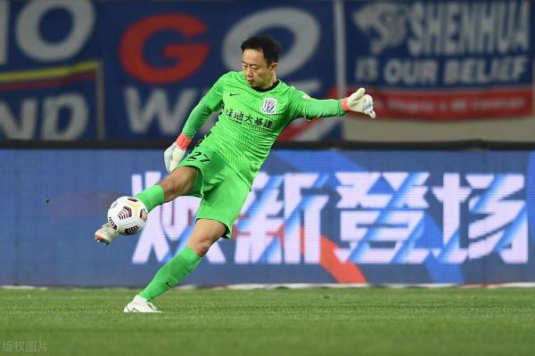 王大雷會離開山東泰山隊，回到職業生涯起點上海申花嗎？