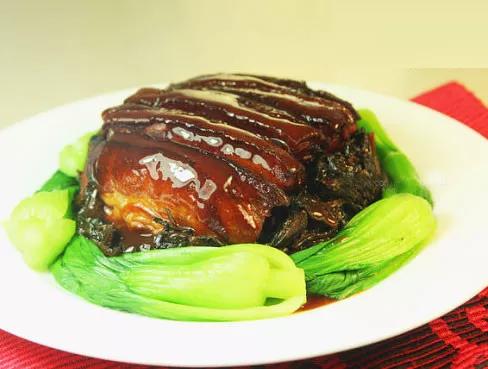 梅菜扣肉這樣做比紅燒肉都好吃 梅菜扣肉這樣做比紅燒肉都好吃