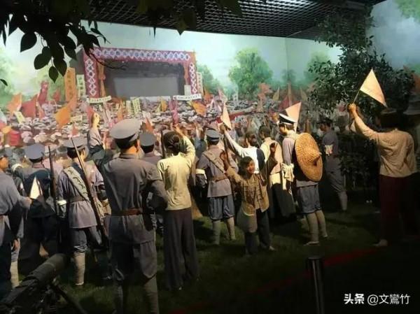 革命軍徐紹禎有多厲害，用張勳一個小妾兌換一列機車、八十輛汽車