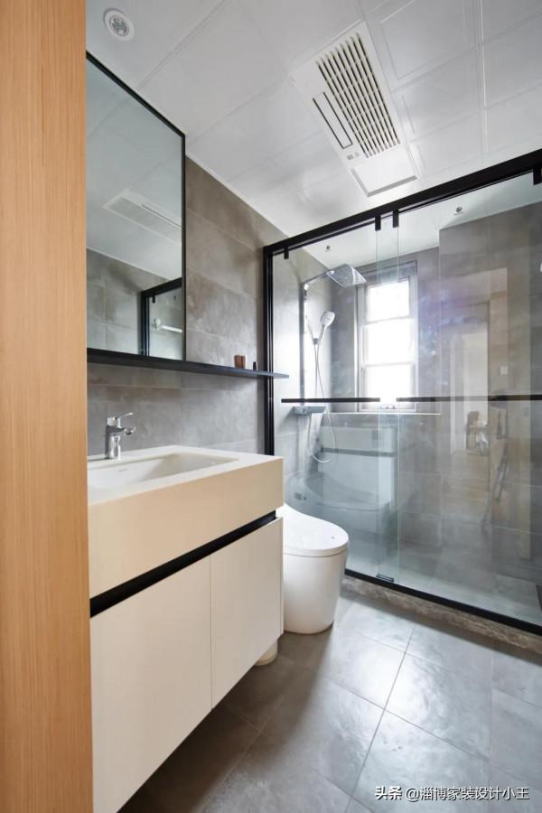 110平簡約風格裝修效果，無主燈客廳極簡大氣