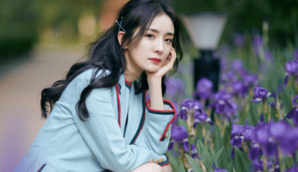 古裝劇《嬌藏》官宣女主是楊冪，粉絲紛紛抵制，希望多點事業心