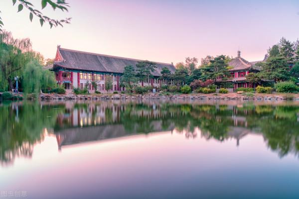 上大學像在“度假”?中國這14所高校風景美如畫,簡直是在拉仇恨 上大學像在“度假”?中國這14所高校風景美如畫,簡直是在拉仇恨