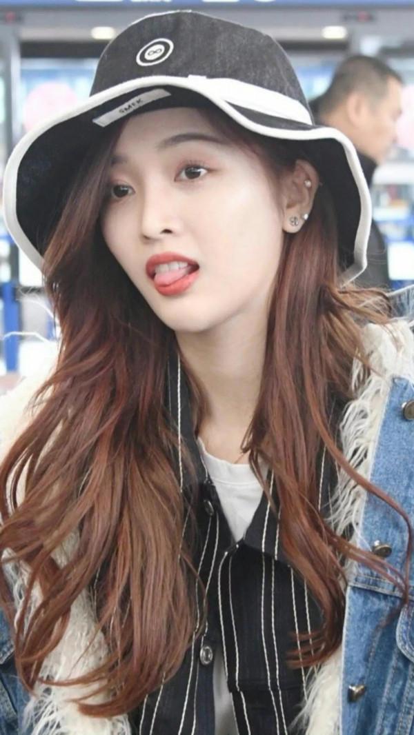 吳宣儀和秦奮到底什麼關係 吳宣儀和秦奮到底什麼關係