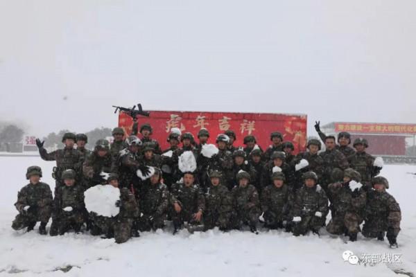 虎年第一個工作日，雪中練兵