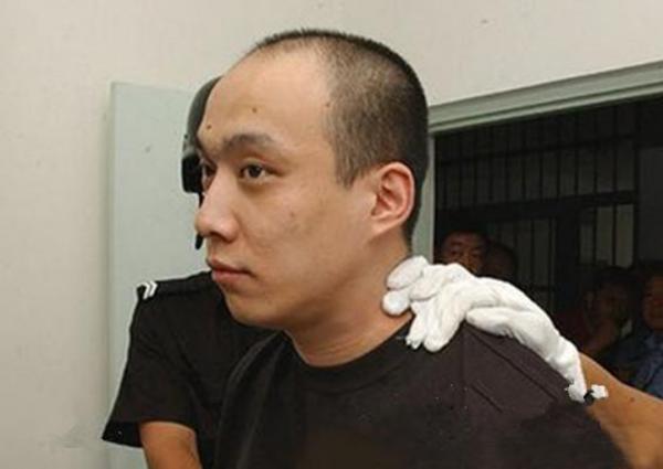 王立華覆滅記,槍決前哭著懺悔,民警:他不是真心 王立華覆滅記,槍決前哭著懺悔,民警:他不是真心