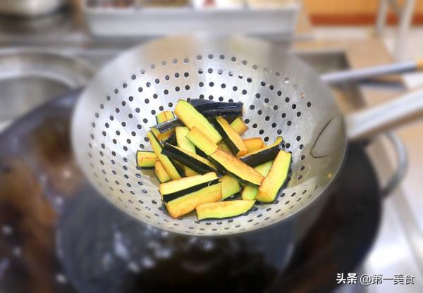 冬天晚餐吃什麼？推薦這5道熱乎家常菜，營養又下飯，下班照著做