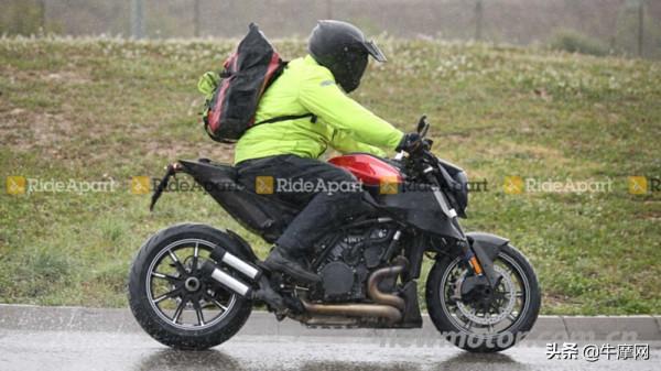 胡斯瓦納公升級街車Vitpilen 1301路測曝光!或於2023上市? 胡斯瓦納公升級街車Vitpilen 1301路測曝光!或於2023上市?