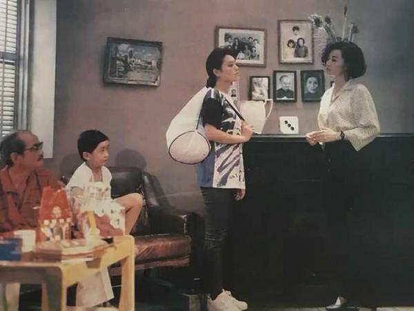 “邀月宮主”於莉,曾被張藝謀視為女神,如今58歲淪為背景板 “邀月宮主”於莉,曾被張藝謀視為女神,如今58歲淪為背景板