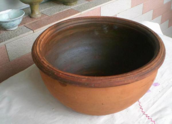 瓷盆，陶盆，粗陶盆，我們種花如何選擇？用對花盆，花種好一半