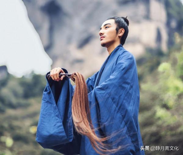 民間故事：錦衣衛快刀斬好友，大喊一聲跑！多年後好友攜妻歸來