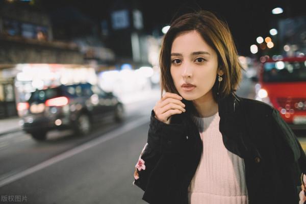 古靈精怪，古力娜扎