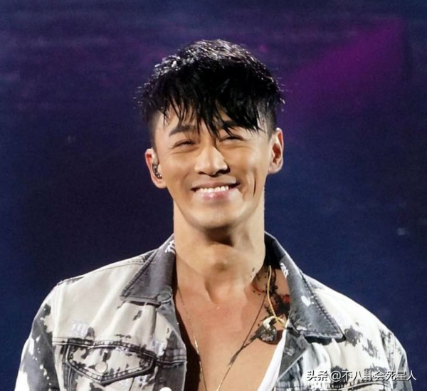 13位香港藝人改名轉運,陳小春新名字拗口,黎姿被老公要求改名 13位香港藝人改名轉運,陳小春新名字拗口,黎姿被老公要求改名