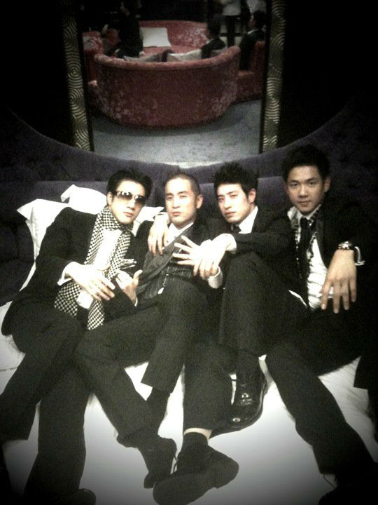 他的婚禮竟然請來王力宏潘瑋柏陳建州彭于晏當伴郎，你認識他嗎？