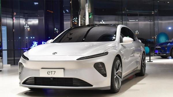 中國車企和萬億市值間的鴻溝:不是算力,是價效比 中國車企和萬億市值間的鴻溝:不是算力,是價效比