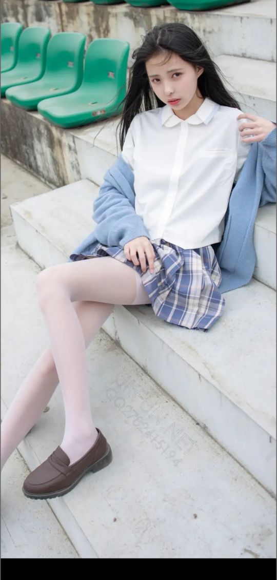 小荷才露尖尖角 小荷才露尖尖角