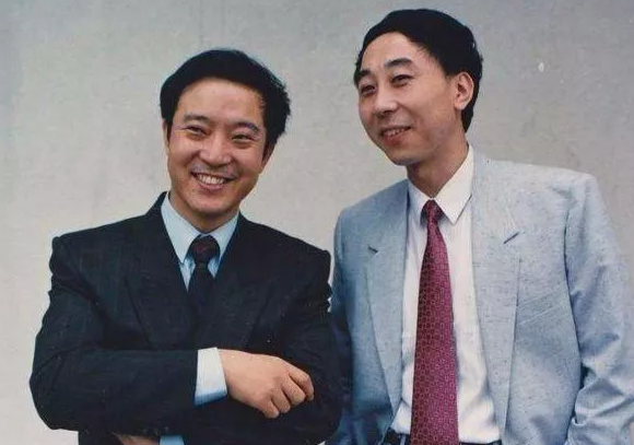 相聲演員牛群，離開馮鞏的21年裡，他都去幹什麼了？