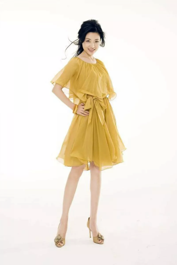 央視主持人周濤：知性幹練優雅美麗（珍藏版）