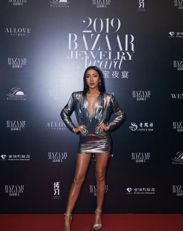 吉克雋逸與哈莉·貝瑞，你更喜歡哪一顆“黑珍珠”