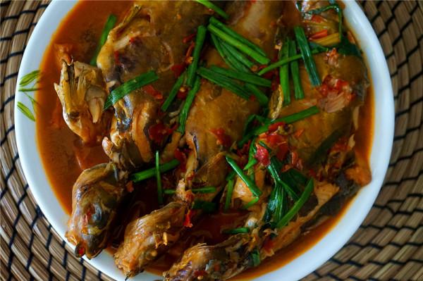 降雨又降溫,晚上我給家人做這道鮮美燉菜,暖胃驅寒還特別下飯 降雨又降溫,晚上我給家人做這道鮮美燉菜,暖胃驅寒還特別下飯