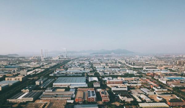 這座“低調”的海濱城市何以超越了青島 | 新京智庫 這座“低調”的海濱城市何以超越了青島 | 新京智庫