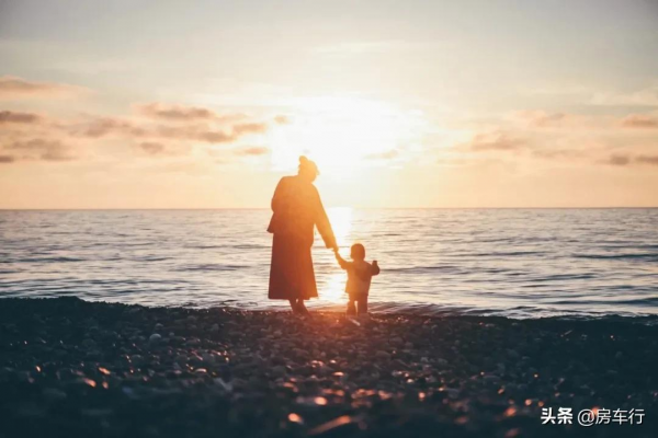 販暖：從職場女性到帶著孩子環球旅行的媽媽，一個旅行者的十年