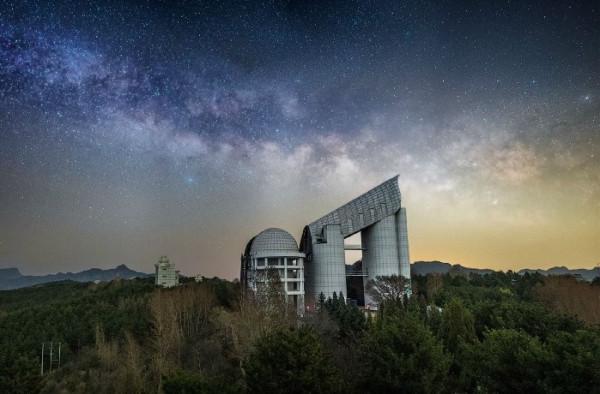 E+A星系：神秘的魔武家族？