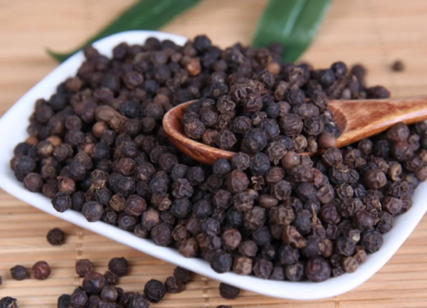 調味治病兩不誤，食用胡椒好處多，細數胡椒的4大功效