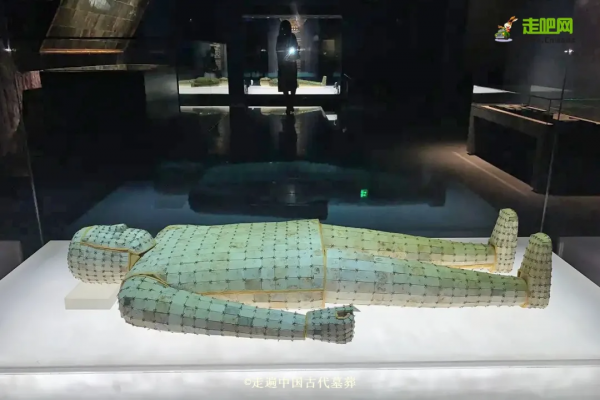 25歲小夥痴迷古代墓葬，1年探訪80多座，立志走遍中國古墓