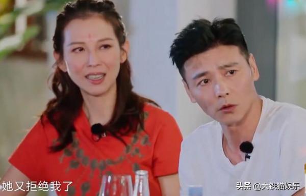 5對真夫妻演對手戲,大型“家暴”現場,回家真的不用跪榴蓮嗎 5對真夫妻演對手戲,大型“家暴”現場,回家真的不用跪榴蓮嗎