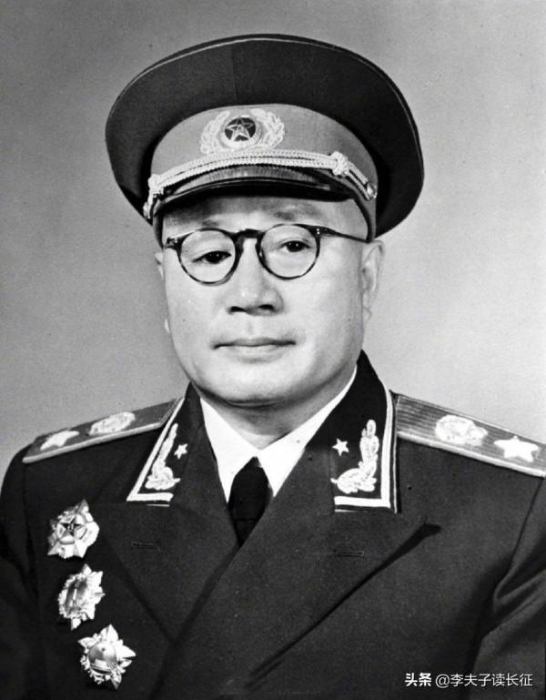 毛主席對十位開國元帥的生動點評和考語,眼光獨到,讚譽也很特別 毛主席對十位開國元帥的生動點評和考語,眼光獨到,讚譽也很特別