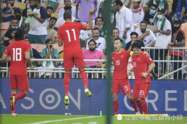 明明可以2-1取勝，但是國足選了0比2，李鐵就是這麼霸氣