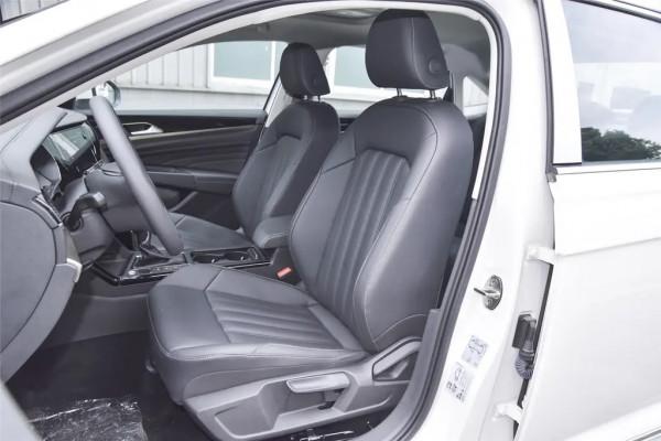 家用B級車怎麼選？21款帕薩特亮點分析！到底值不值得入手