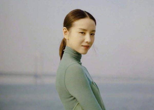 董潔到底有多狠？為了離婚不惜抹黑前夫，9年間不讓親生父子相見