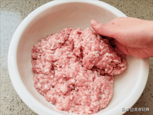 山西人的臘八節！吃&OpenCurlyDoubleQuote;1飯扔3物&rdquo;，網友：這才是祈福納祥來年好運