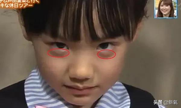 3歲就被逼996,淪為親生父母賺錢工具,這頂流童星不當也罷? 3歲就被逼996,淪為親生父母賺錢工具,這頂流童星不當也罷?