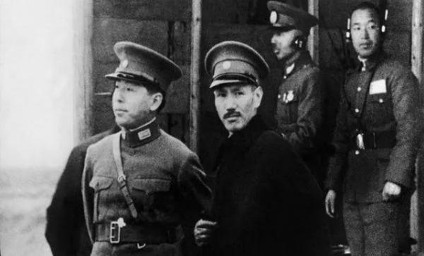 西安事變後張學良被軟禁,楊虎城被殺,捉蔣總指揮劉多荃啥結局? 西安事變後張學良被軟禁,楊虎城被殺,捉蔣總指揮劉多荃啥結局?