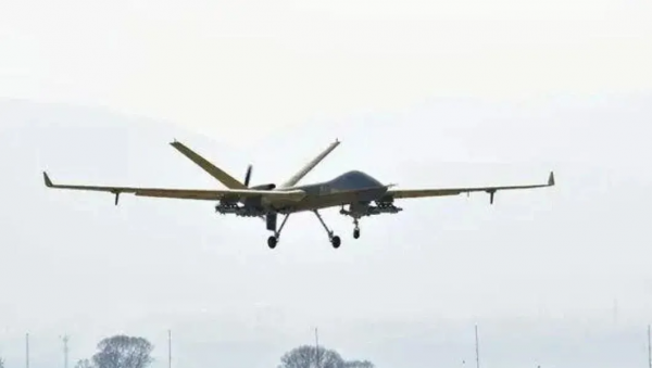 14架彩虹翼龍被胡賽武裝擊落,是拖鞋軍太牛,還是無人機神話破滅 14架彩虹翼龍被胡賽武裝擊落,是拖鞋軍太牛,還是無人機神話破滅